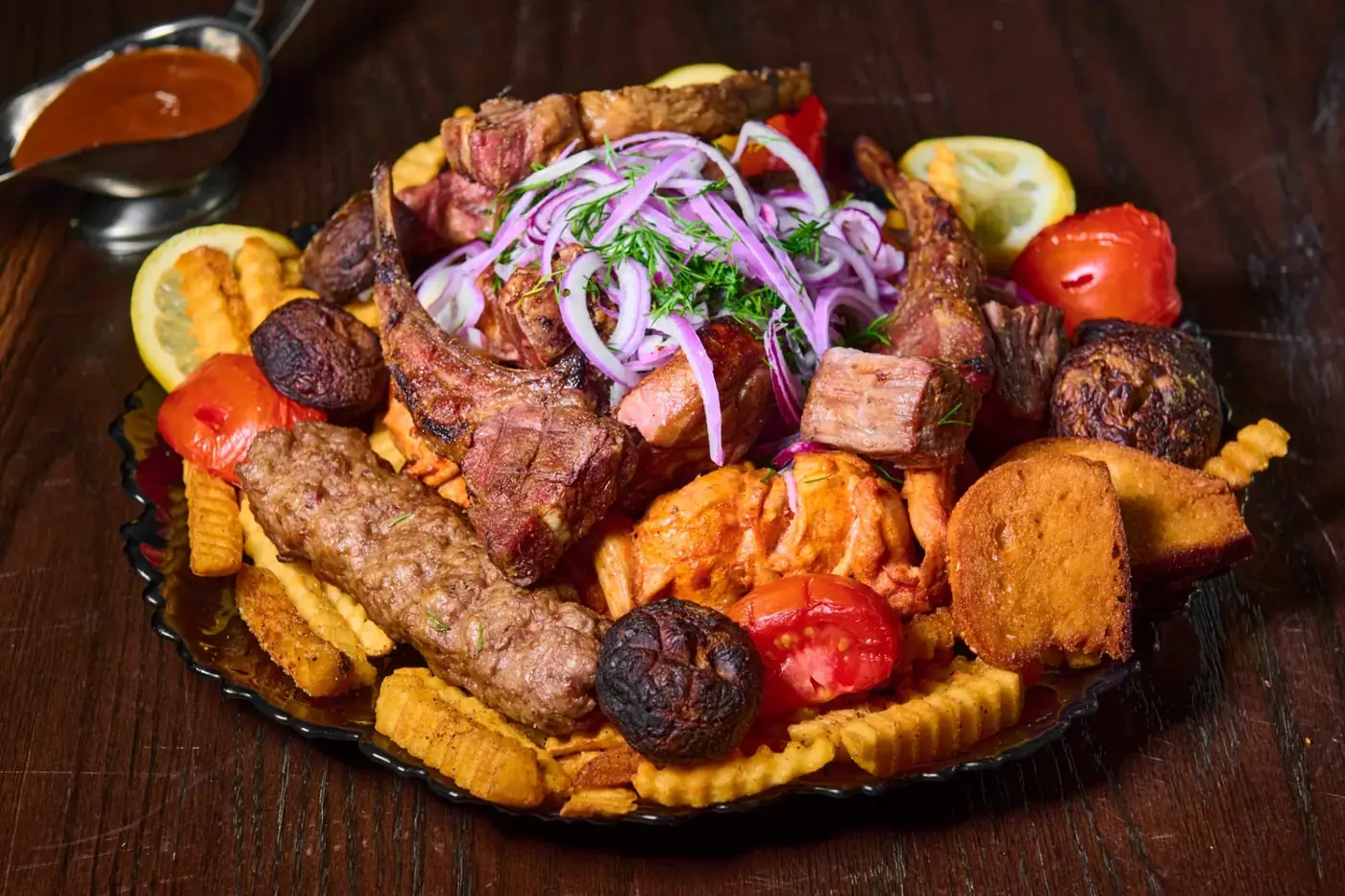 Mix plate for four — Sky Lounge sharing platter