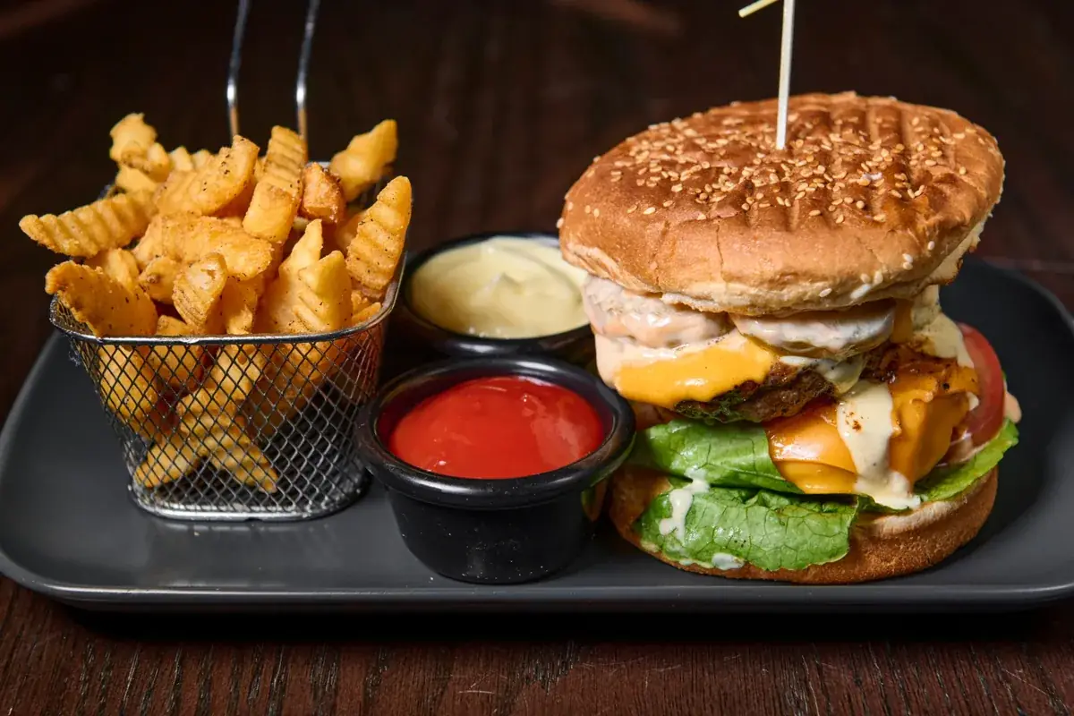 Smash burger at Sky Lounge
